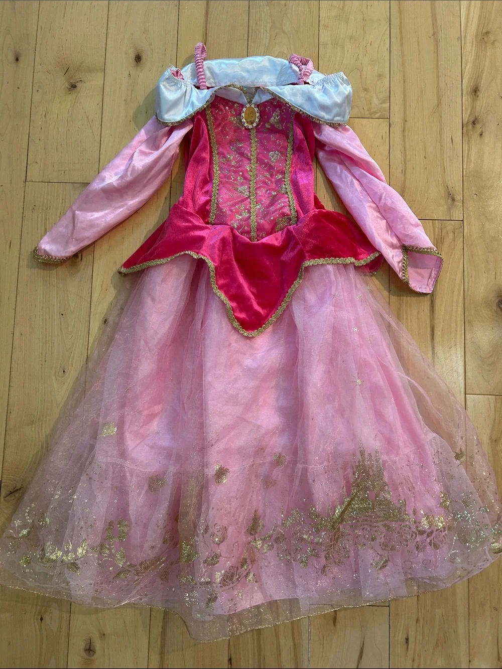 Disney Store Aurora Sleeping Beauty Costume 7/8Y